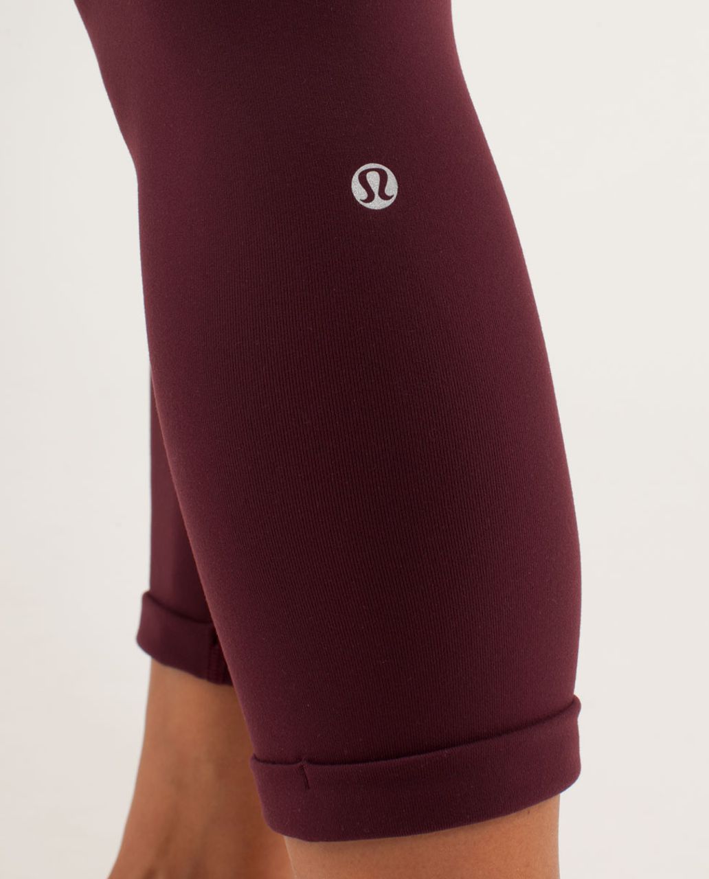 Lululemon Aphrodite Crop - Bordeaux Drama