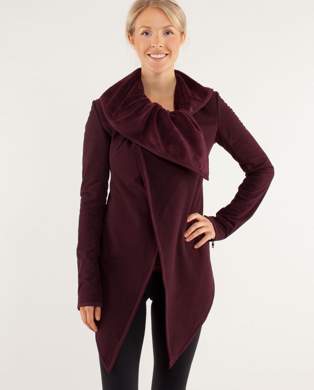 Lululemon Presence Of Mind Jacket - Bordeaux Drama