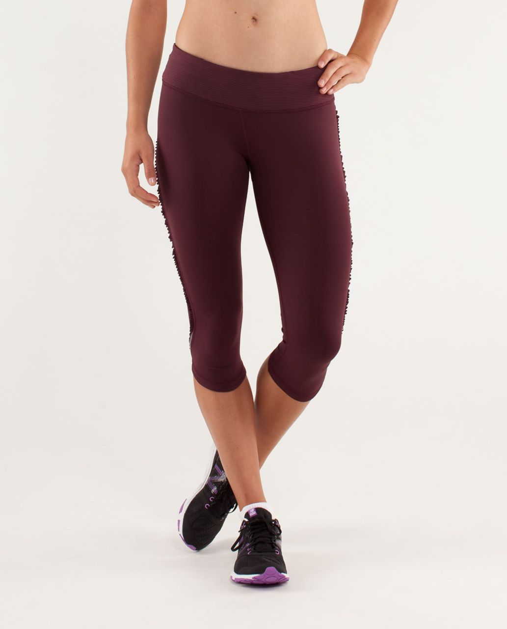 Lululemon Run: Fast And Free Crop - Bordeaux Drama / Tonka Stripe