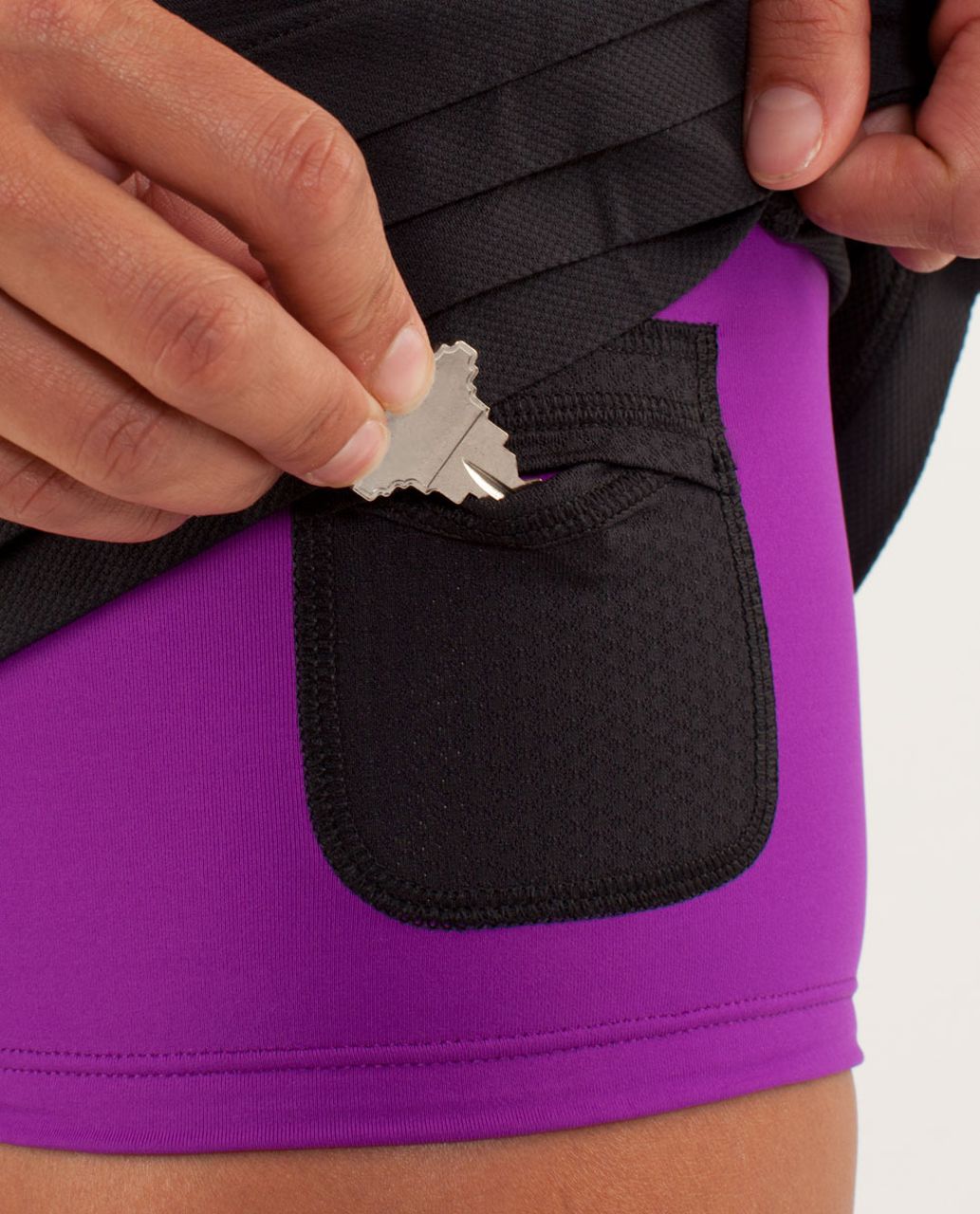 Lululemon Breath Of Fire Skirt - Black / Tender Violet