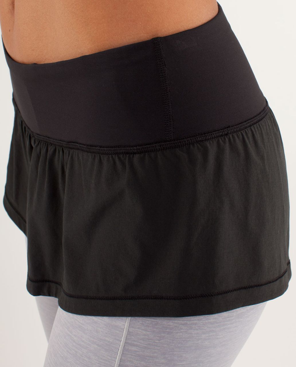 Lululemon Spin It To Win It Crop - Heathered Silver Slate / Black