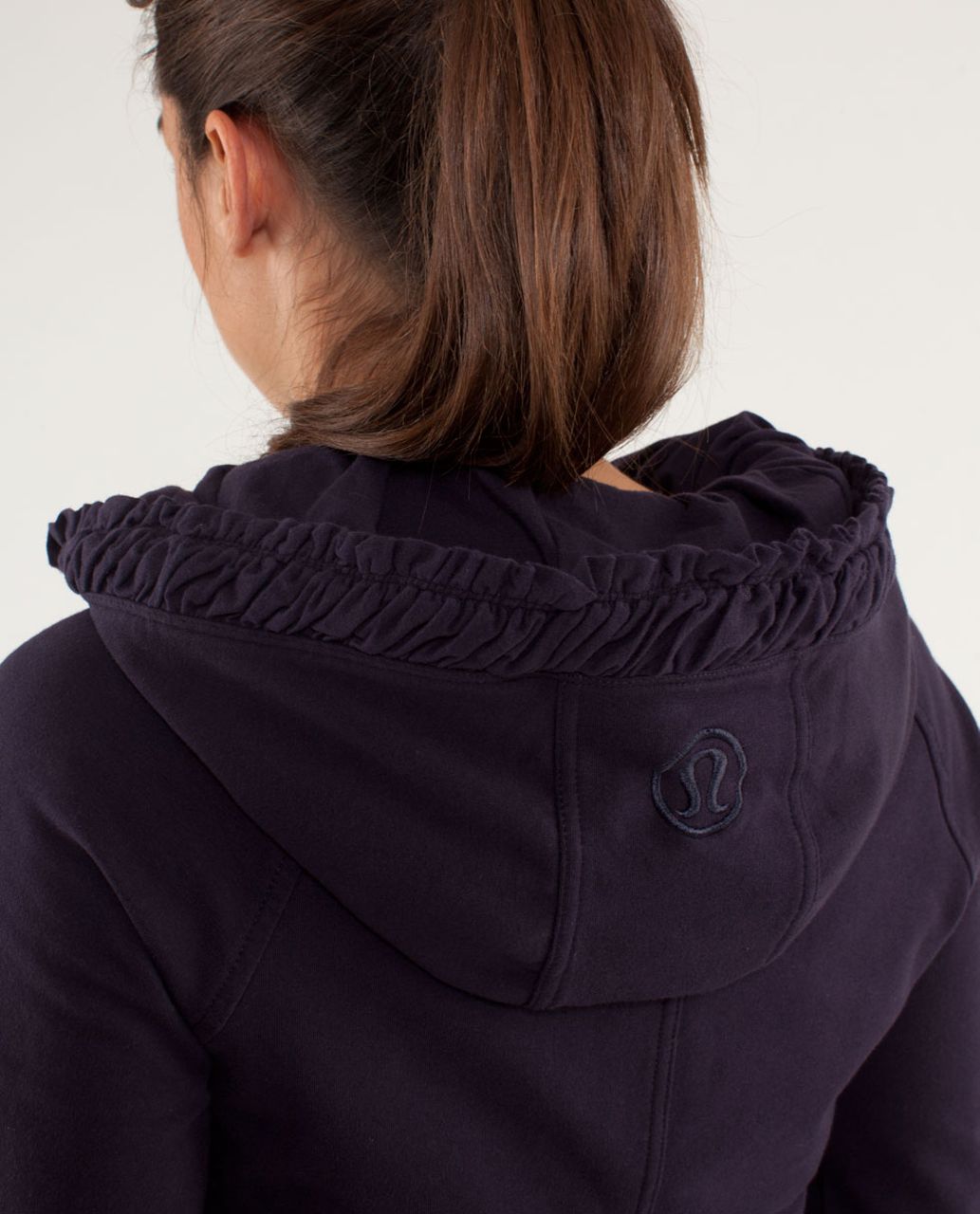 Lululemon Back To Class Jacket - Black Swan