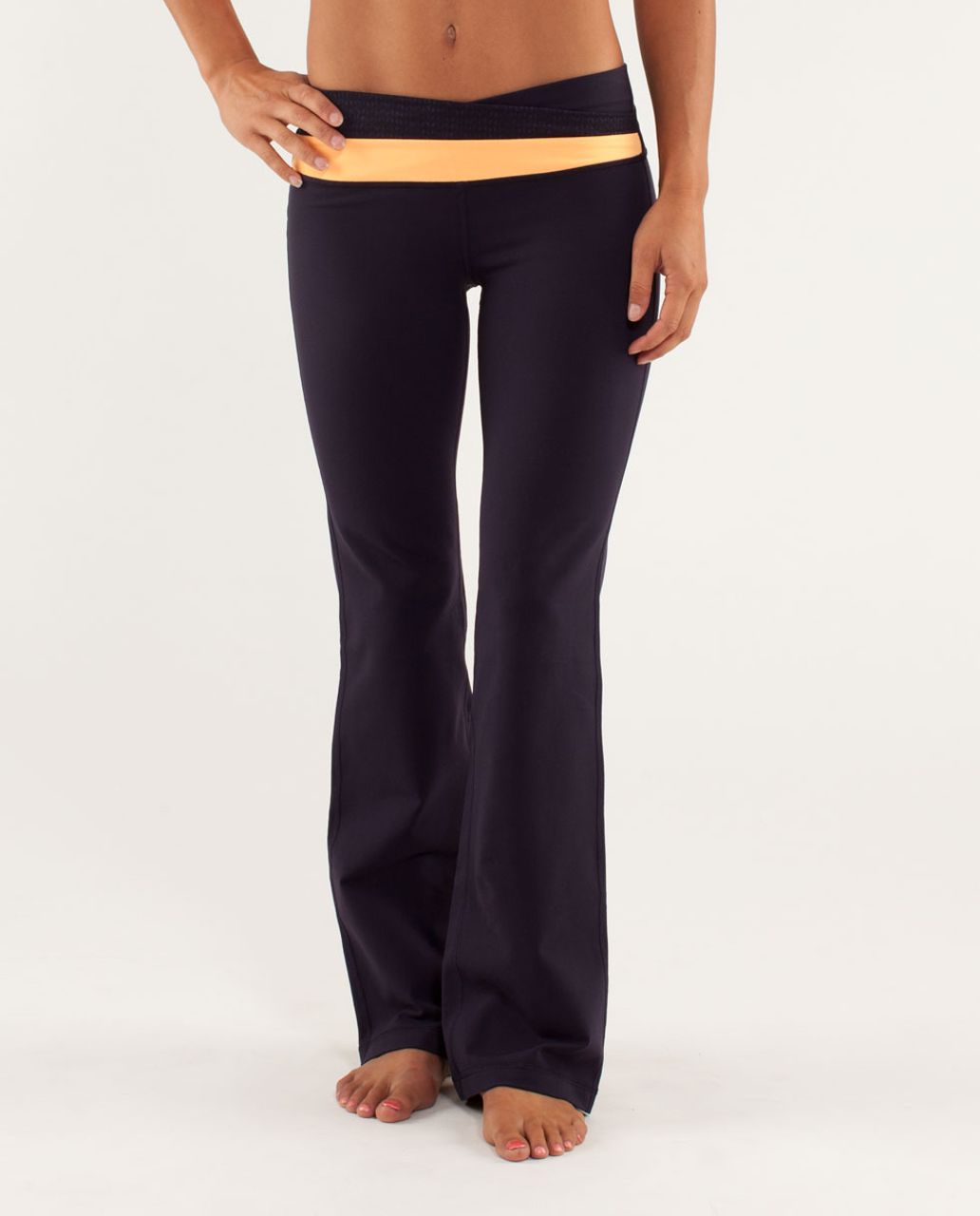 Lululemon Astro Pant (Regular) - Black Swan / Sweater Knit Print Black Swan / Creamsicle Pop