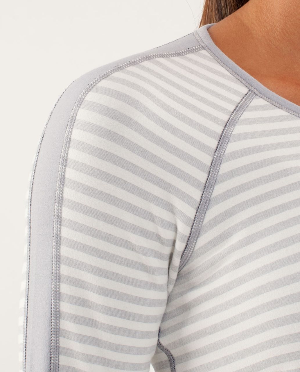 Lululemon Runder Under Long Sleeve - Macro Micro Stripe Polar Cream H. Silver Slate / Heathered Coal / Polar Cream / Silver Slate