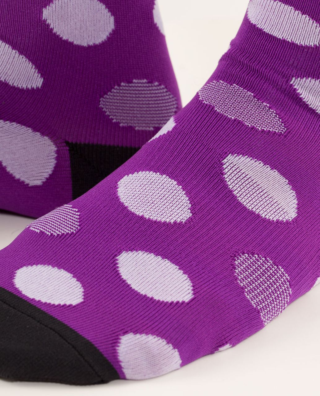 Lululemon Women's Run For A Latte Sock - Striped Dot Tender Violet