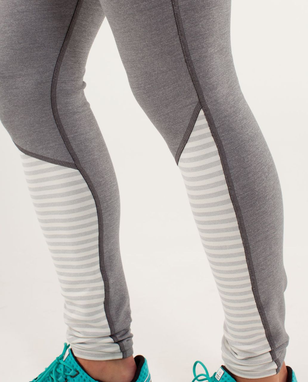 Lululemon Run:  Runder Under Pant - Heathered Slate / Macro Micro Stripe Polar Cream H. Silver Slate / Heathered Coal