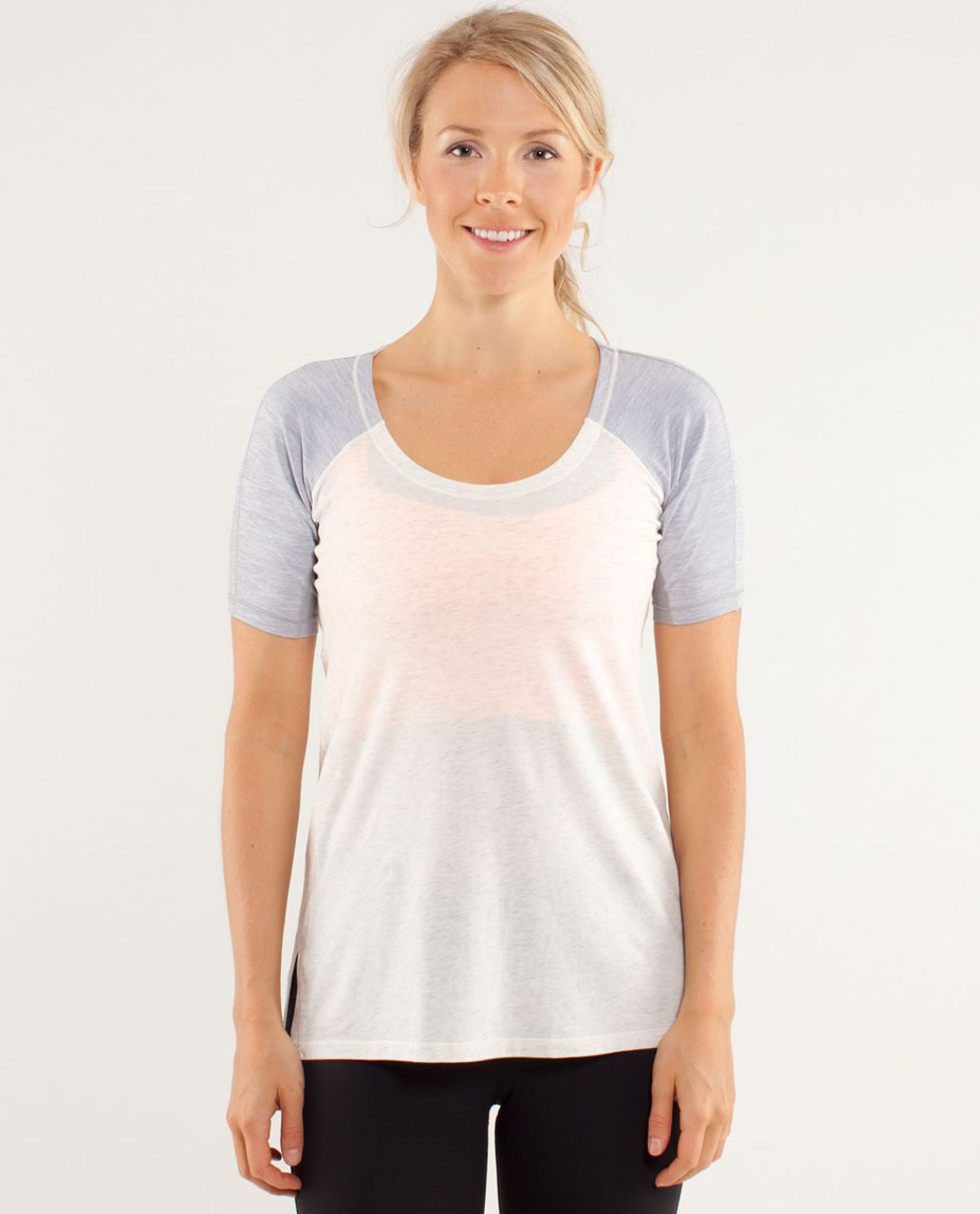 Lululemon Spincity Tee - Heathered Polar Cream / Silver Slate