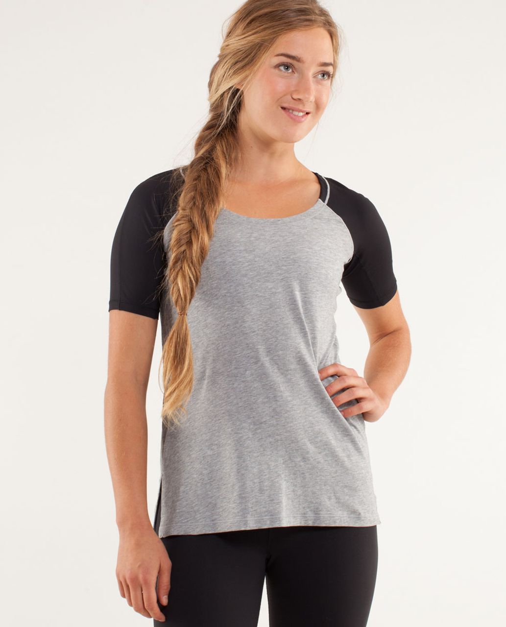 Lululemon Spincity Tee - Heathered Silver Slate / Black