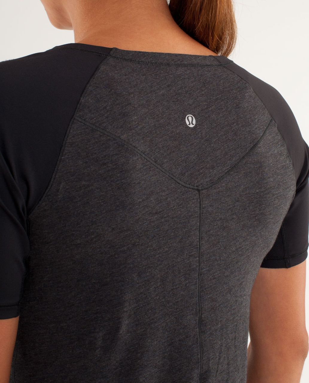 Lululemon Spincity Tee - Heathered Black