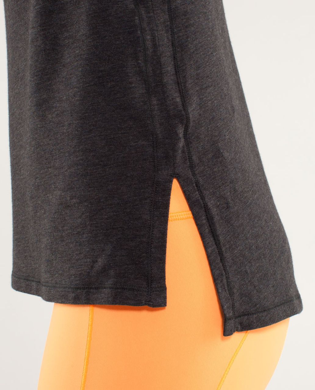 Lululemon Spincity Tee - Heathered Black