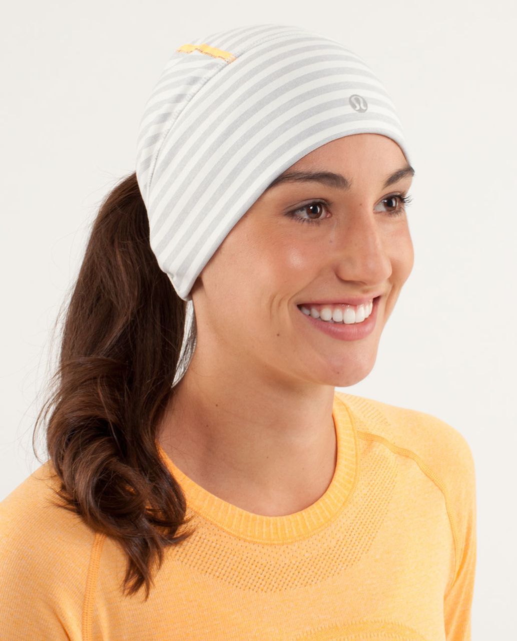 Lululemon Brisk Run Toque - Macro Micro Stripe Polar Cream H. Silver Slate / Heathered Coal