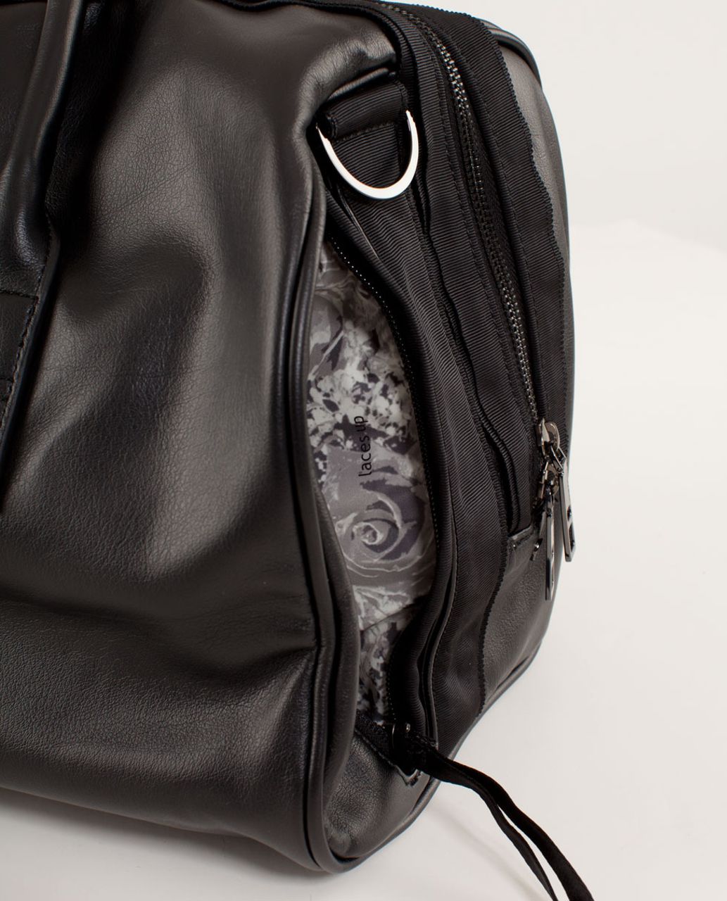 Lululemon Daily Om Duffel - Black