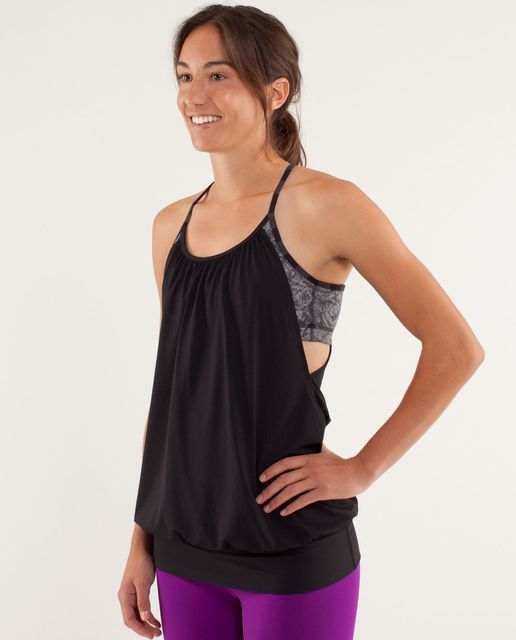 Lululemon No Limit Tank Top Built In Bra Black Size 6