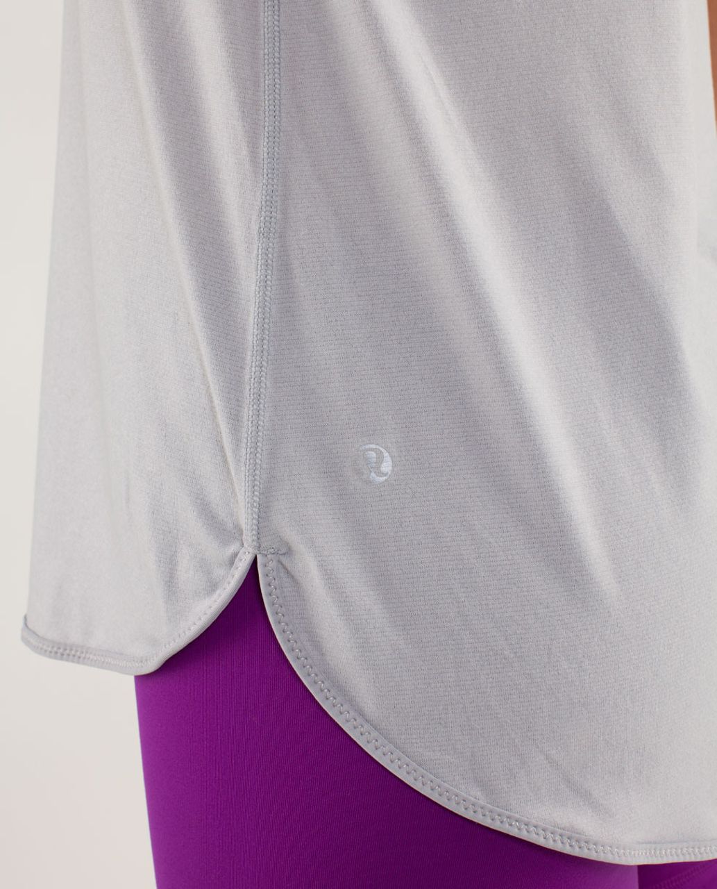 Lululemon 105 F Singlet - Heathered Silver Slate