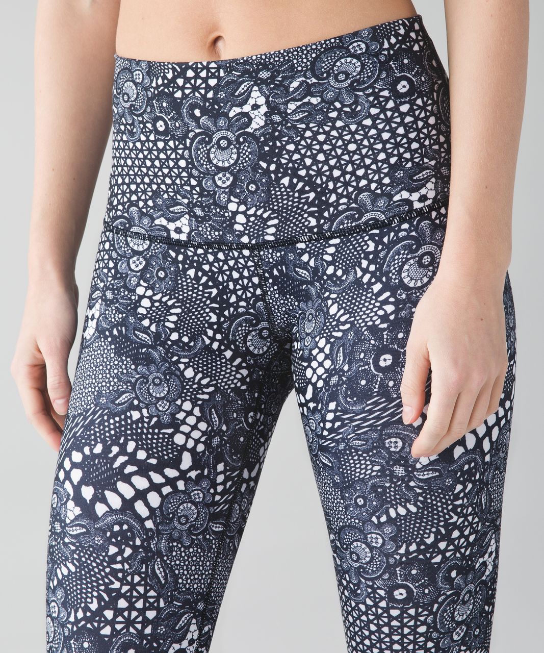 Lululemon Wunder Under Pant (Hi-Rise) - Pretty Lace White Black