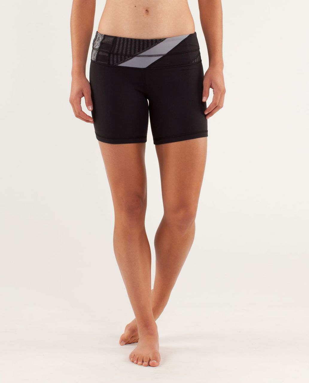 Lululemon Reverse Groove Short (Regular) - Black / Winter 12 Quilt 1