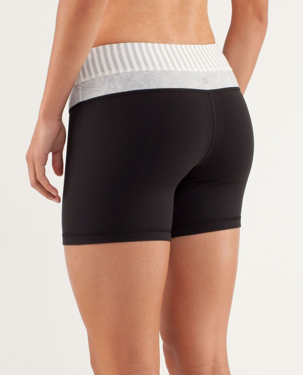 Lululemon Reverse Groove Short (Regular) - Black / Micro Macro Polar Cream Heathered Silver Slate / Rose Herringbone Polar Cream