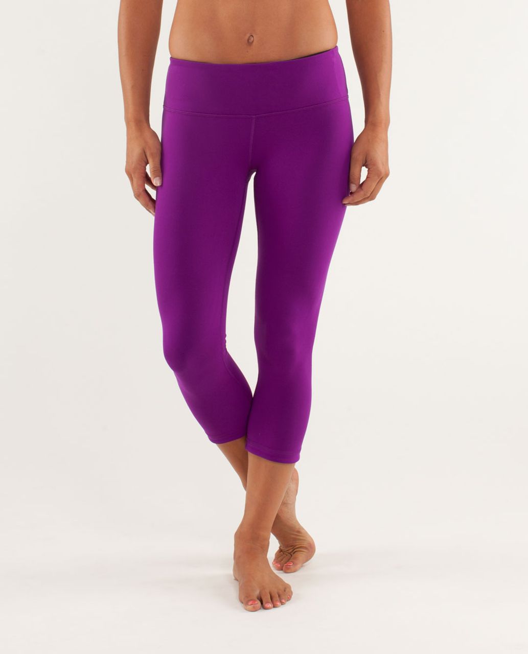 Lululemon Wunder Under Crop - Black - lulu fanatics