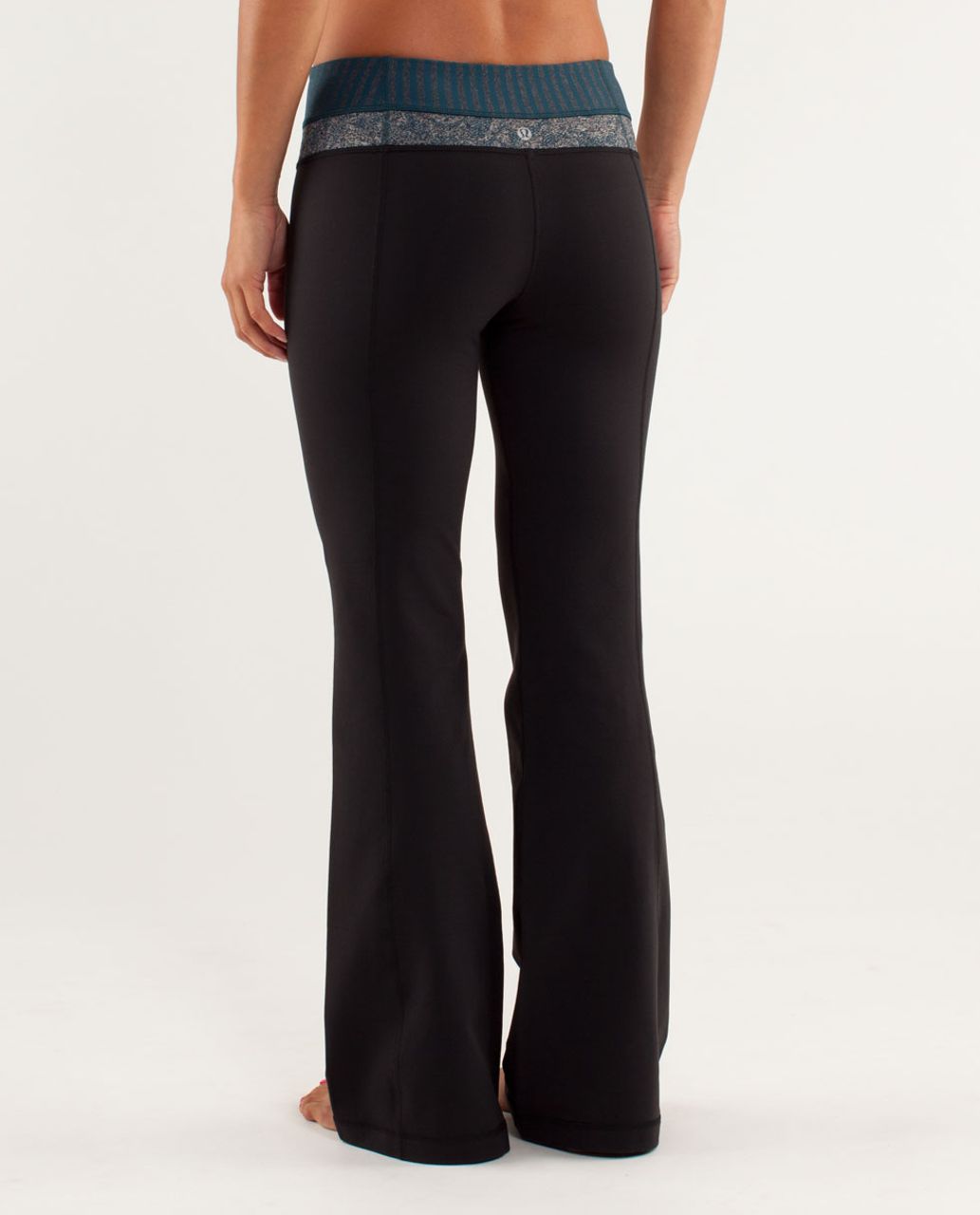 Lululemon Groove Pant *Slim (Regular) - Black / Half Micro Macro Alberta Lake Black / Rose Herringbone Alberta Lake