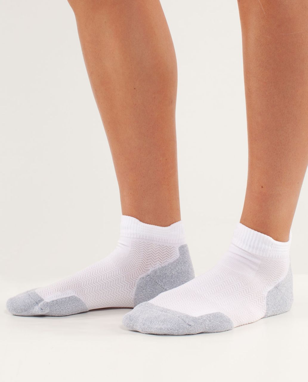 Lululemon Women's Ultimate Padded Run Sock - Silver Slate