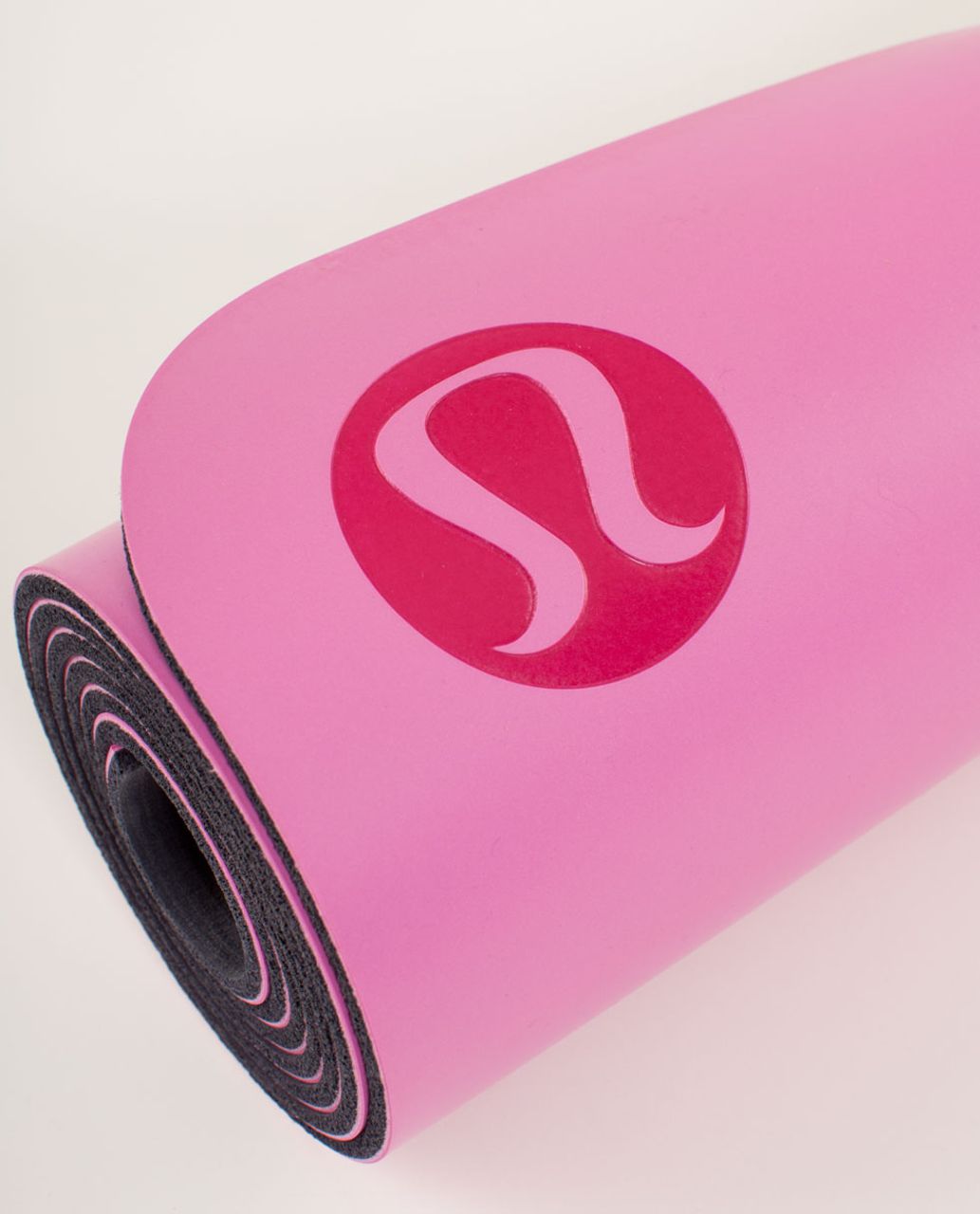 Lululemon The Mat - Raspberry Glo Light / Black Swan