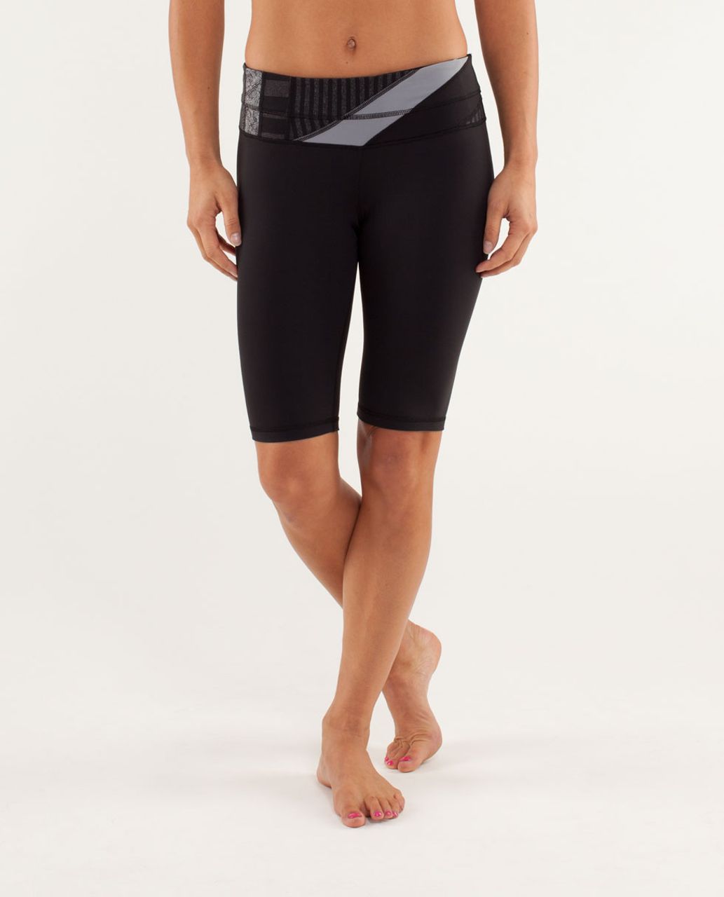 Lululemon Reverse Groove Short (Tall) - Black / Winter 12 Quilt 1