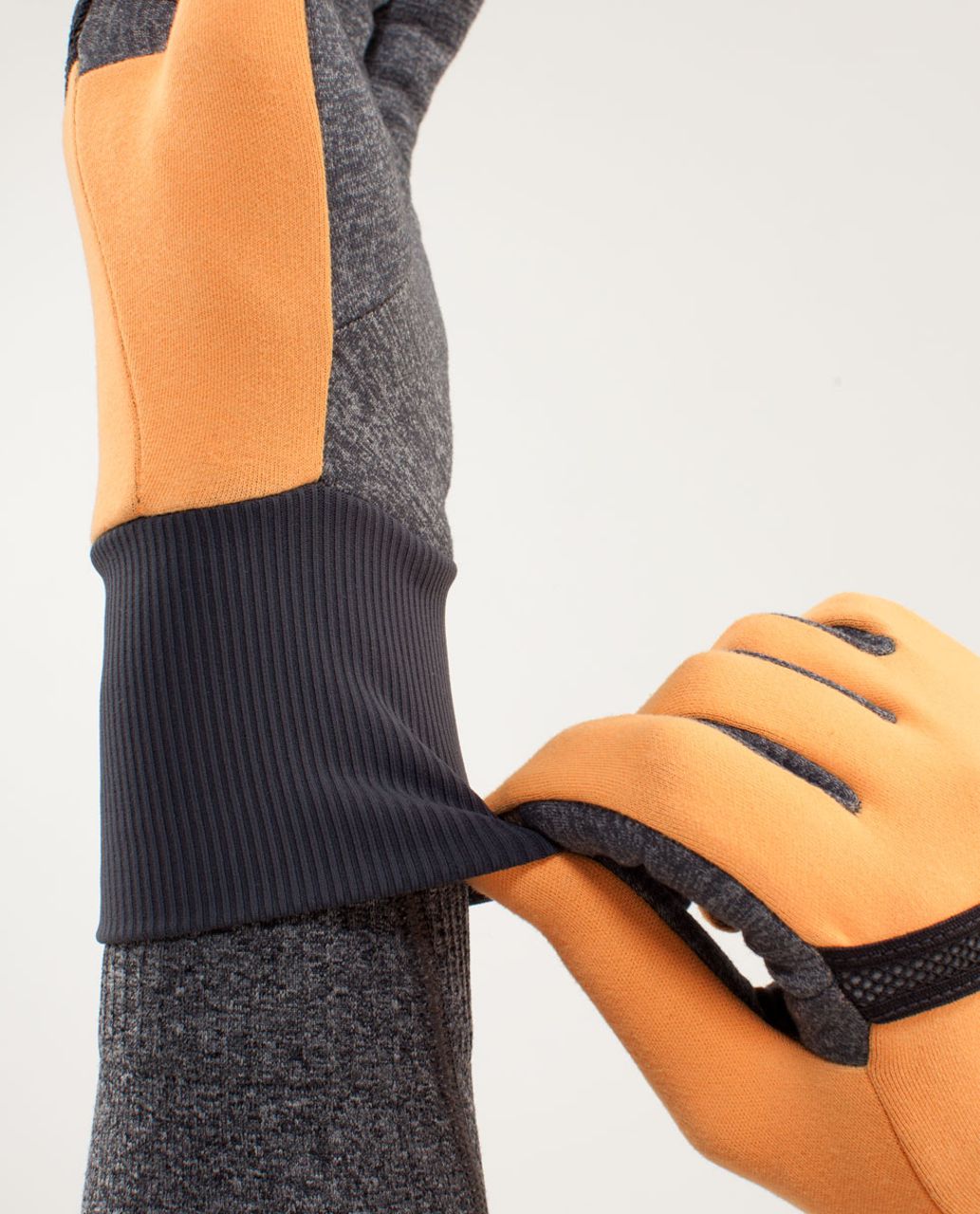 Lululemon Brisk Run Gloves - Creamsicle Pop / Heathered Coal