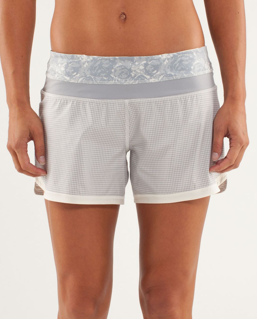 Lululemon Groovy Run Short - Eighth Gingham Polar Cream Silver Slate / Polar Cream / Rose Herringbone Printed Polar C