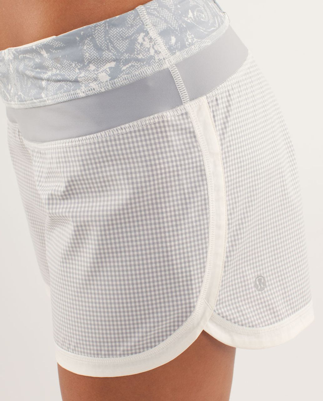 Lululemon Groovy Run Short - Eighth Gingham Polar Cream Silver Slate / Polar Cream / Rose Herringbone Printed Polar C