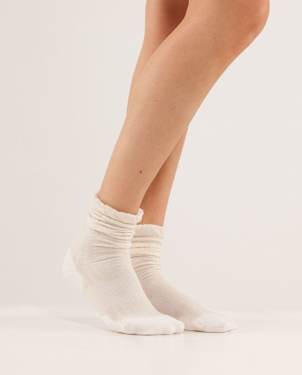 Lululemon The Method Sock - Polar Cream