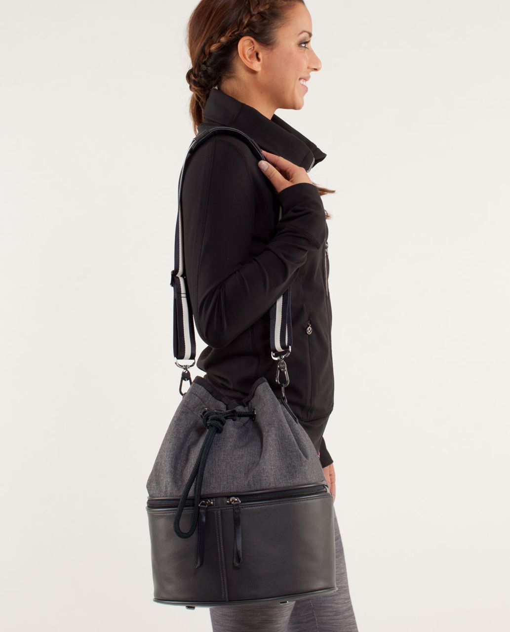 Lululemon Method Bag - Deep Coal / Polar Cream