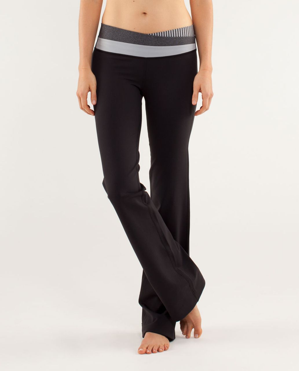 Lululemon Astro Pant (Regular) - Black / Slope Stripe Silver Slate