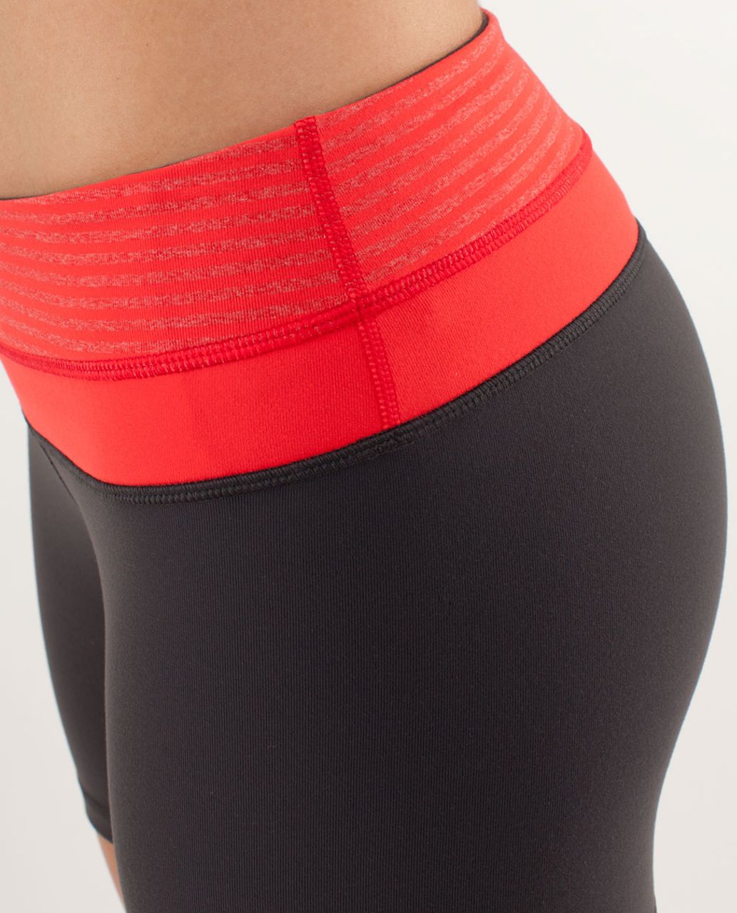 Lululemon Reverse Groove Short (Regular) - Deep Coal / Slope Stripe Love Red Heathered Fiery Red / Love Red