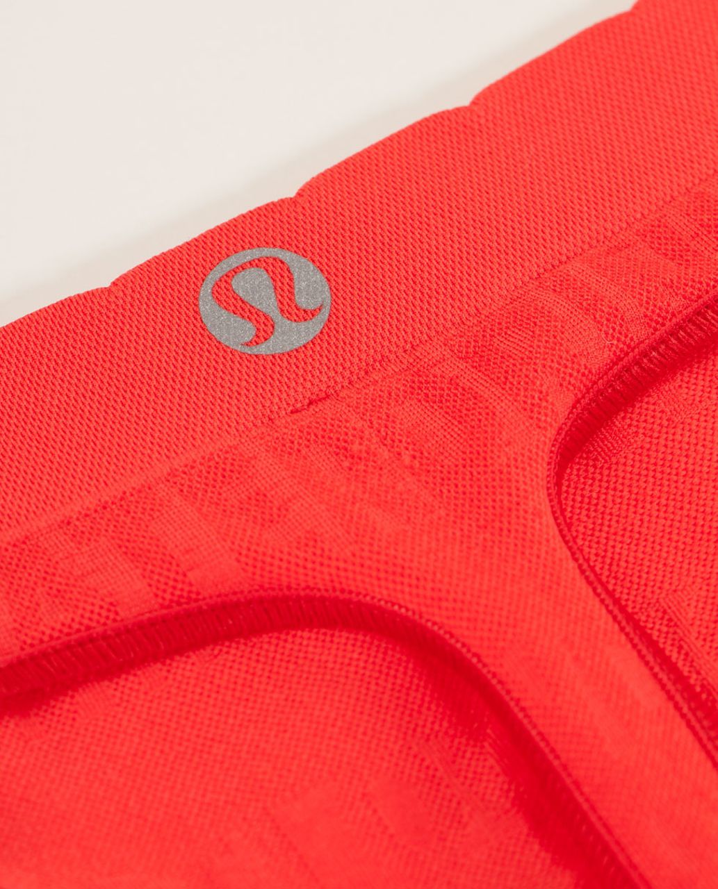 Lululemon Premium Technithong - Love Red