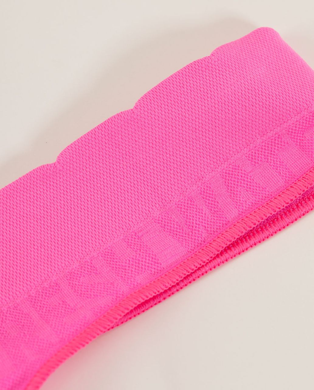 Lululemon Premium Technithong - Raspberry Glo Light