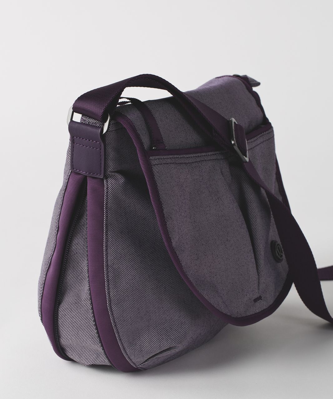 Lululemon The Essentials Bag - Deep Zinfandel / White