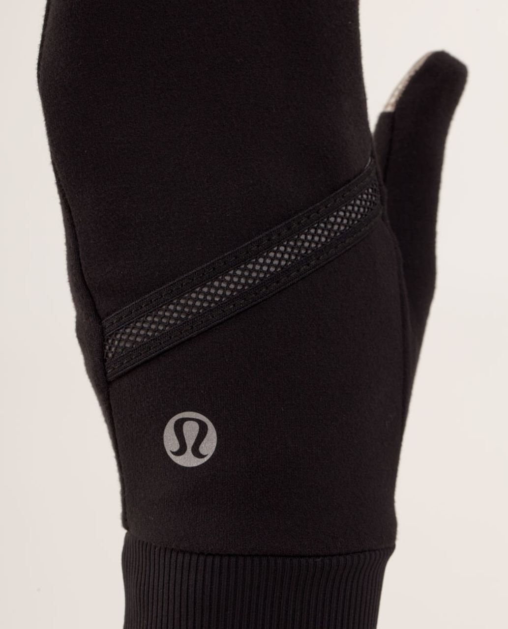 Lululemon Brisk Run Mittens - Black / Black