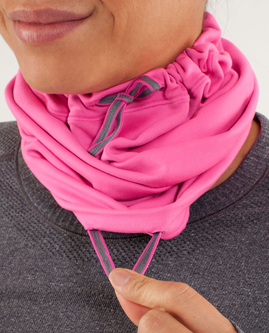 Lululemon Brisk Run Neck Warmer - Raspberry Glo Light / Black Swan