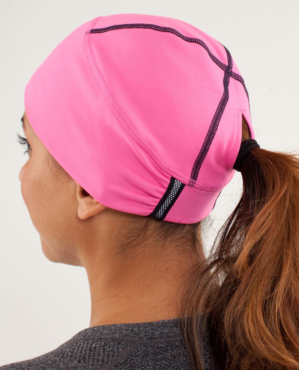 Lululemon Brisk Run Toque - Raspberry Glo Light / Black Swan