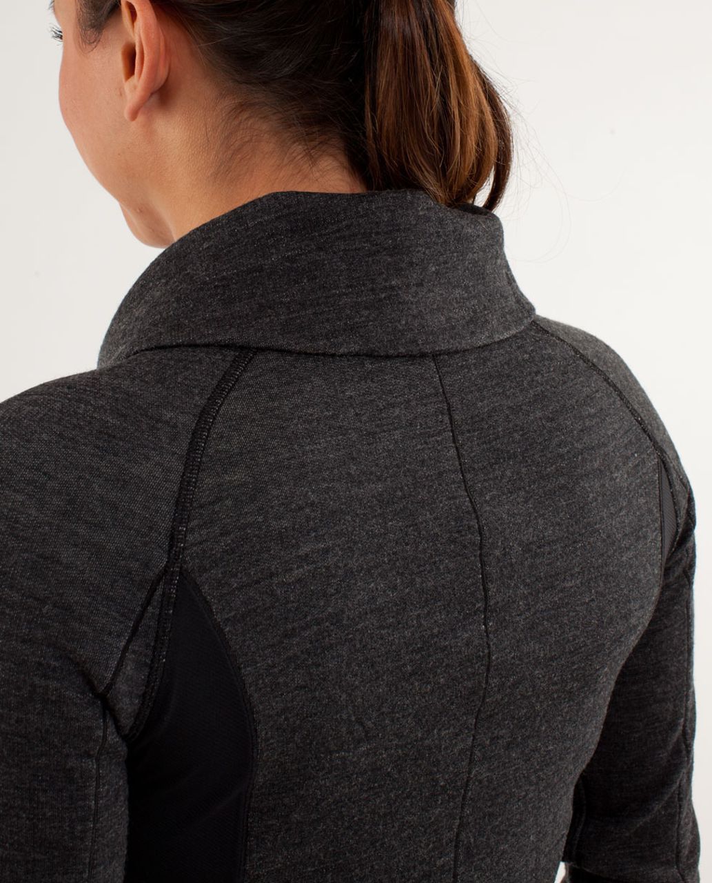 Lululemon Run:  Pitter Patter Pullover - Black