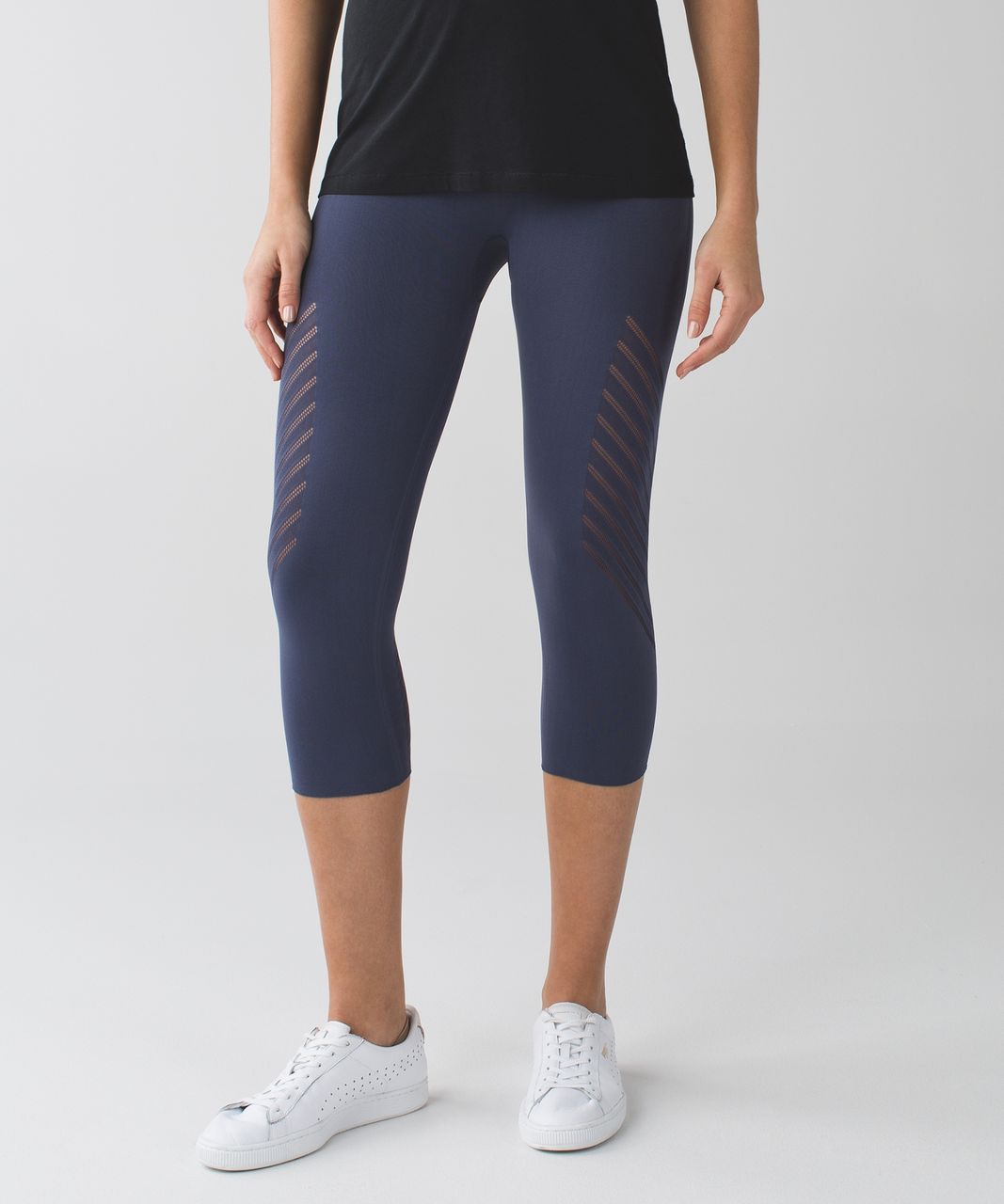 Lululemon Enlighten Crop - Cadet Blue