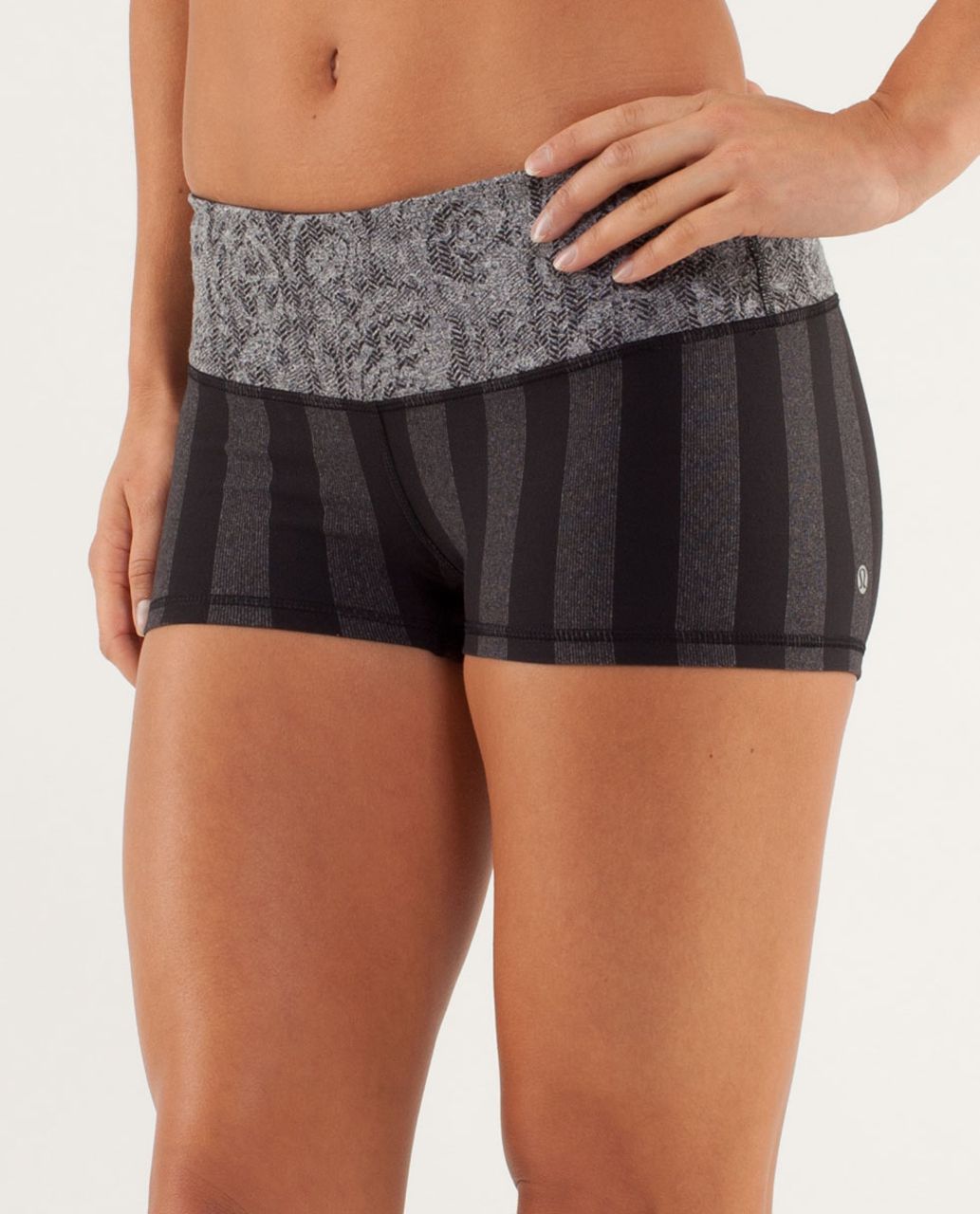 Lululemon Boogie Short - Micro Macro Black Heathered Black / Rose Herringbone Black / Black