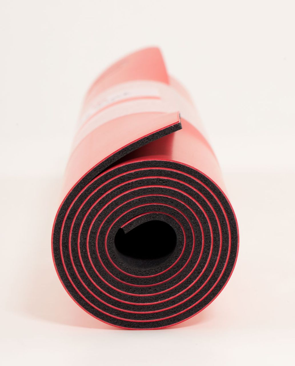 Lululemon The Mat - Love Red / Deep Coal