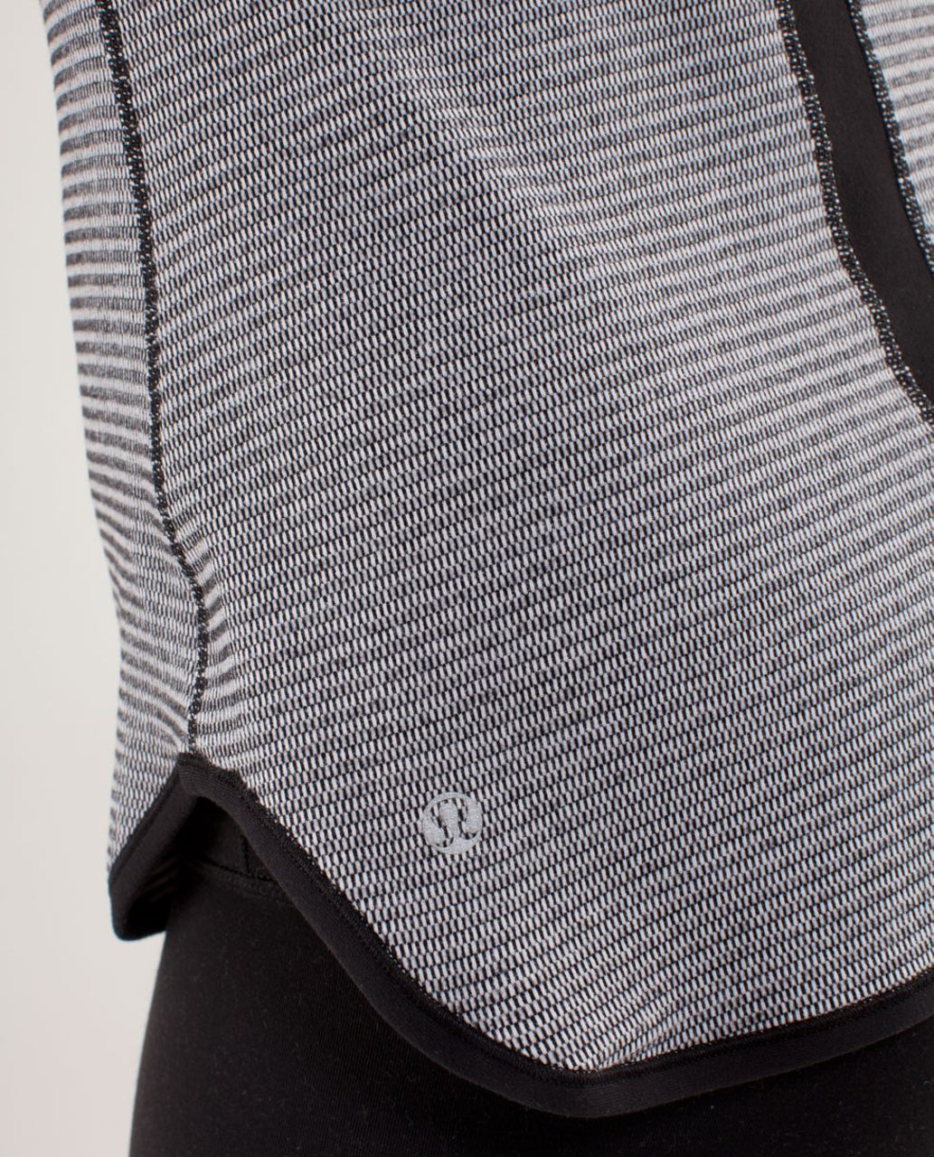 Lululemon Runder Under Long Sleeve - Mini Check Pique Black White