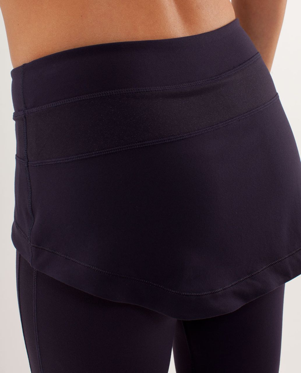 Lululemon Steadfast Crop - Black Swan