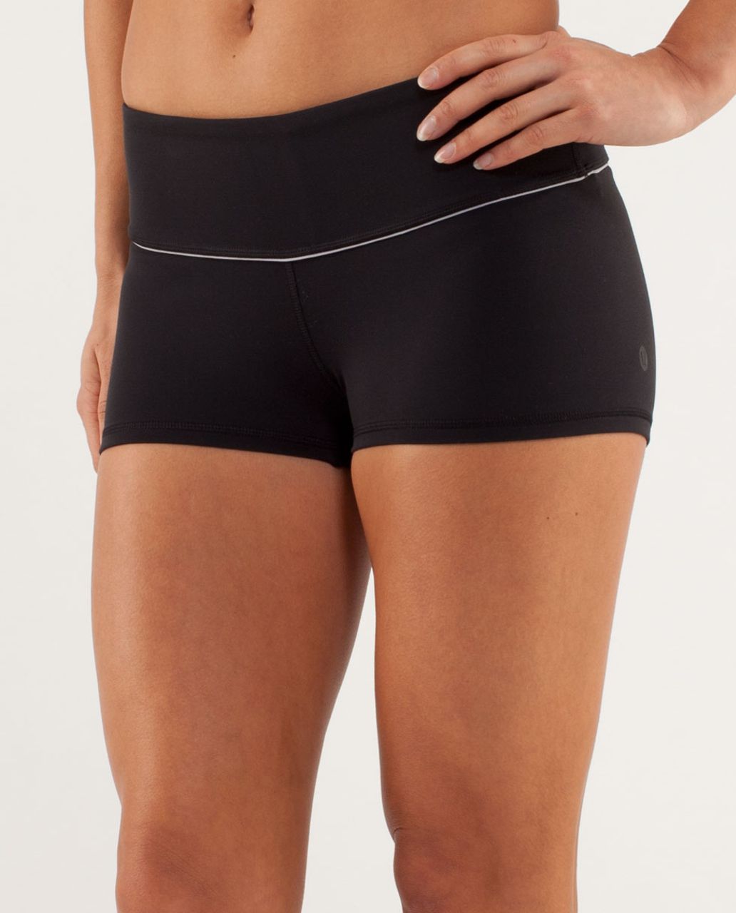 Lululemon Boogie Short *Silver - Black / Silver Slate