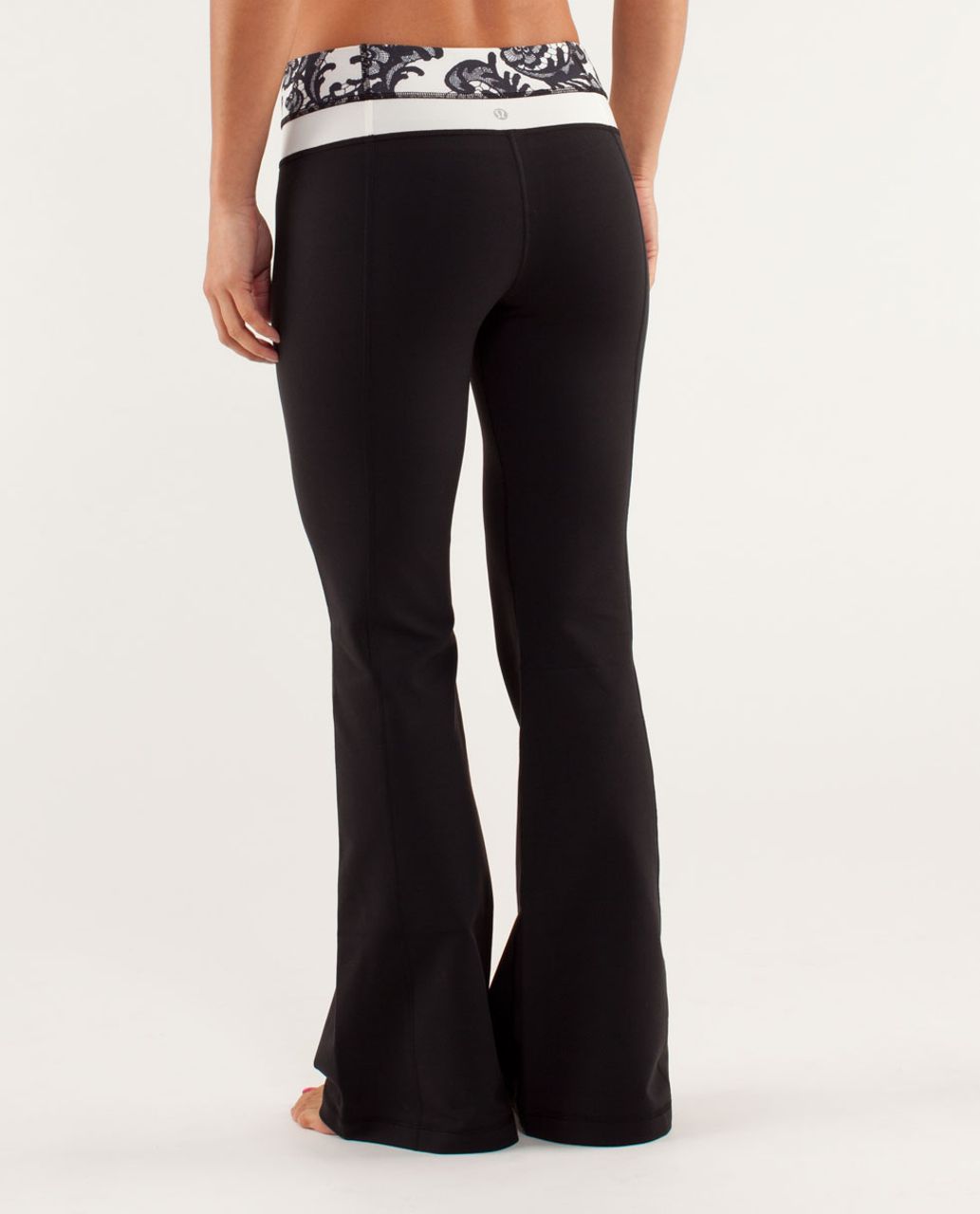 Lululemon Groove Pant *Slim (Regular) - Black / Laceoflage Polar Cream Black / Polar Cream