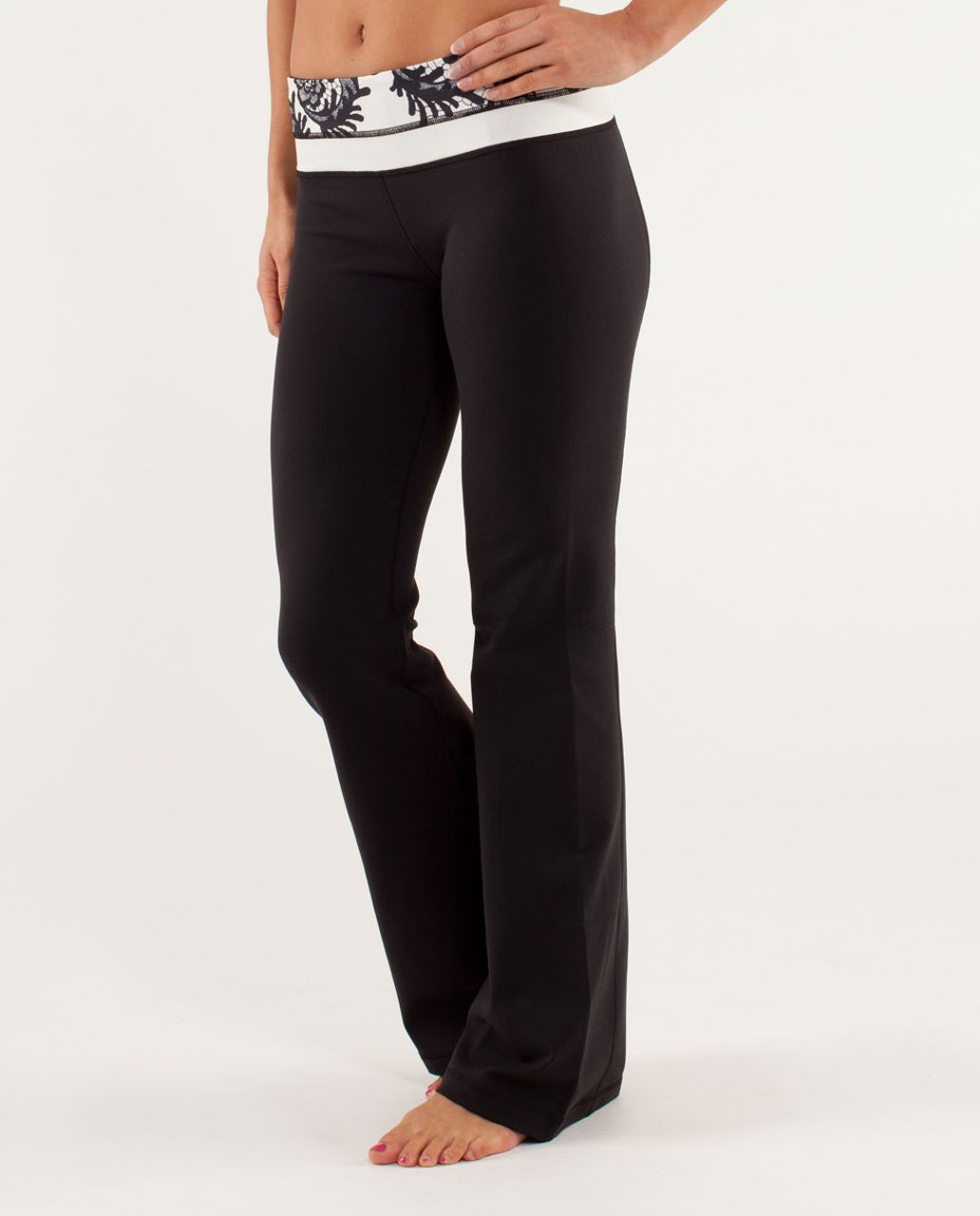 Lululemon Groove Pant *Slim (Regular) - Black / Laceoflage Polar Cream Black / Polar Cream