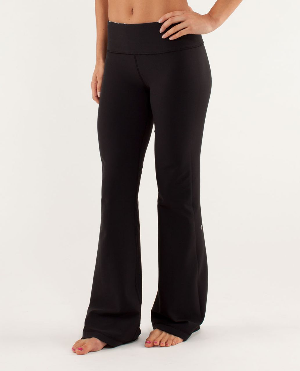 Lululemon Groove Pant *Slim (Regular) - Black / Arrow Chevron White Black / Classic Stripe Black And White