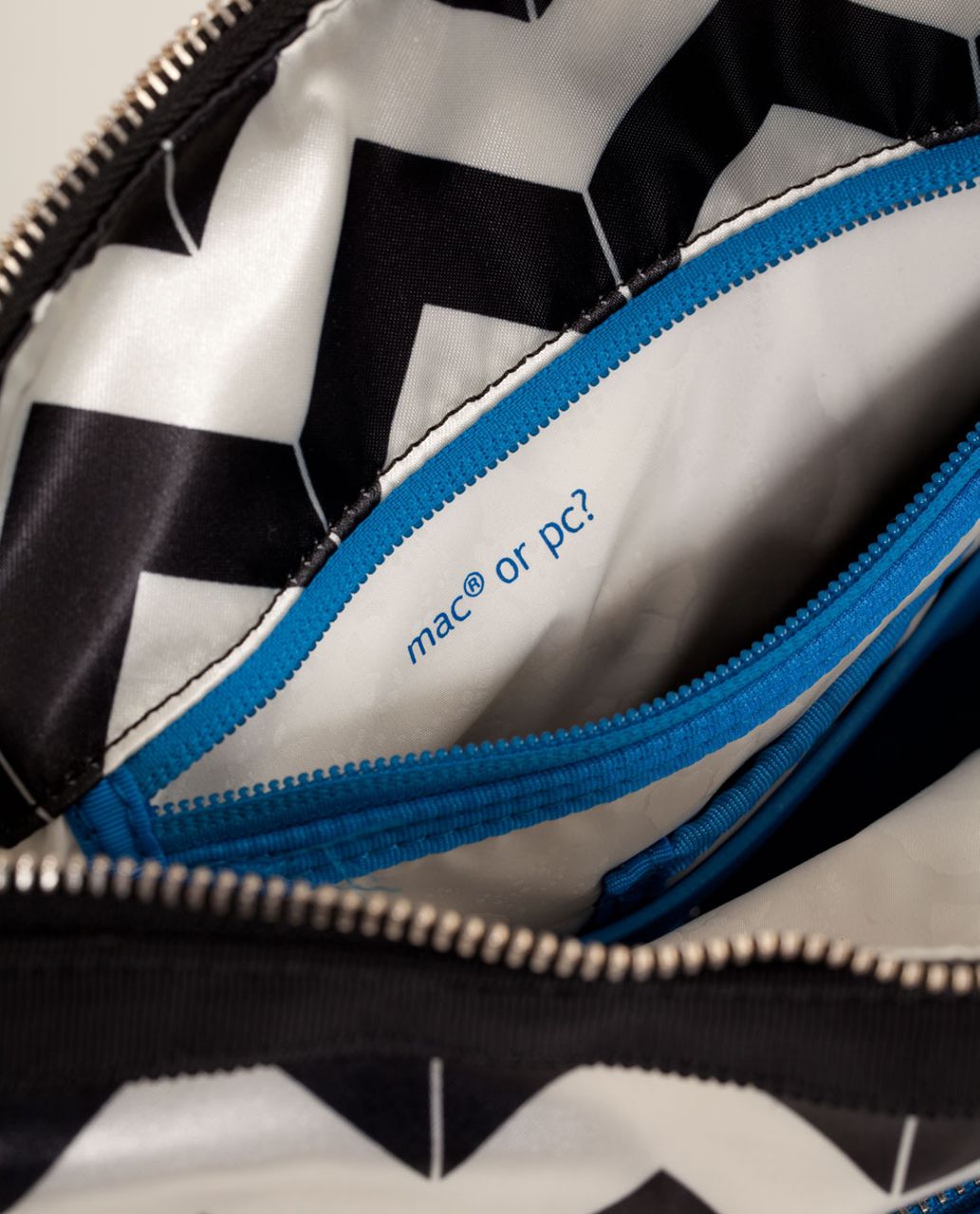 Lululemon Take Me With You Tote - Arrow Chevron Polar Cream Black / Beaming Blue